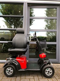 Splinternieuwe vierwielscootmobiel | Primo | Life & Mobility