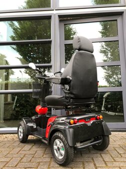 Splinternieuwe vierwielscootmobiel | Primo | Life & Mobility