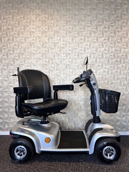 Vierwiel scootmobiel | Invacare LEO | Showroom aanbieding