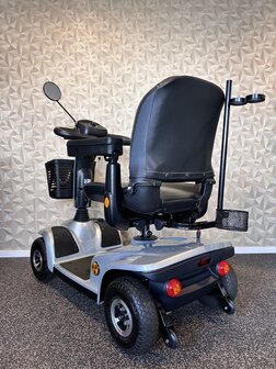 Vierwiel scootmobiel | Invacare LEO | Showroom aanbieding