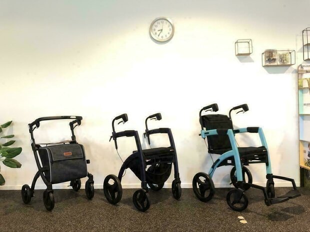 Rollz Motion opvouwbare rolstoel en rollator huren | € 5,-