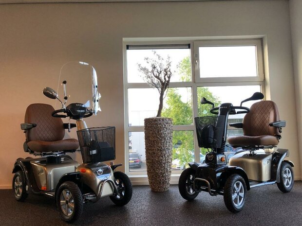 Solo Elegance | Vierwiel scootmobiel | Life and Mobility | Groot accu-pakket